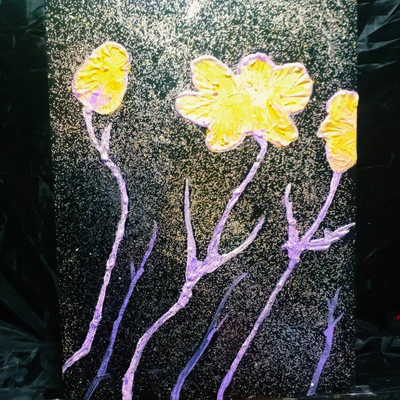 Triptyque Fleurs Jaunes Fond Noir